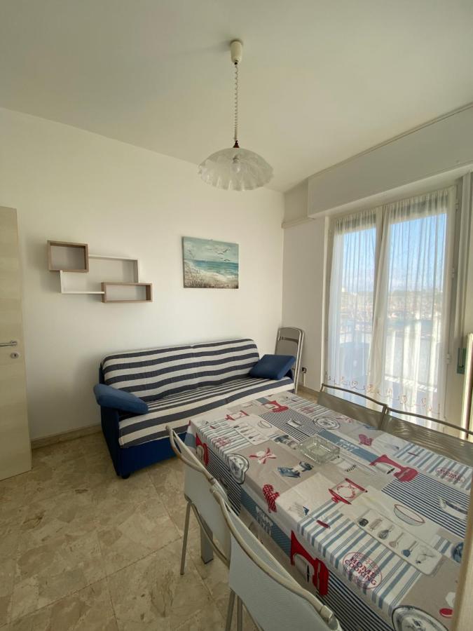 Residence Riviera Albenga Luaran gambar