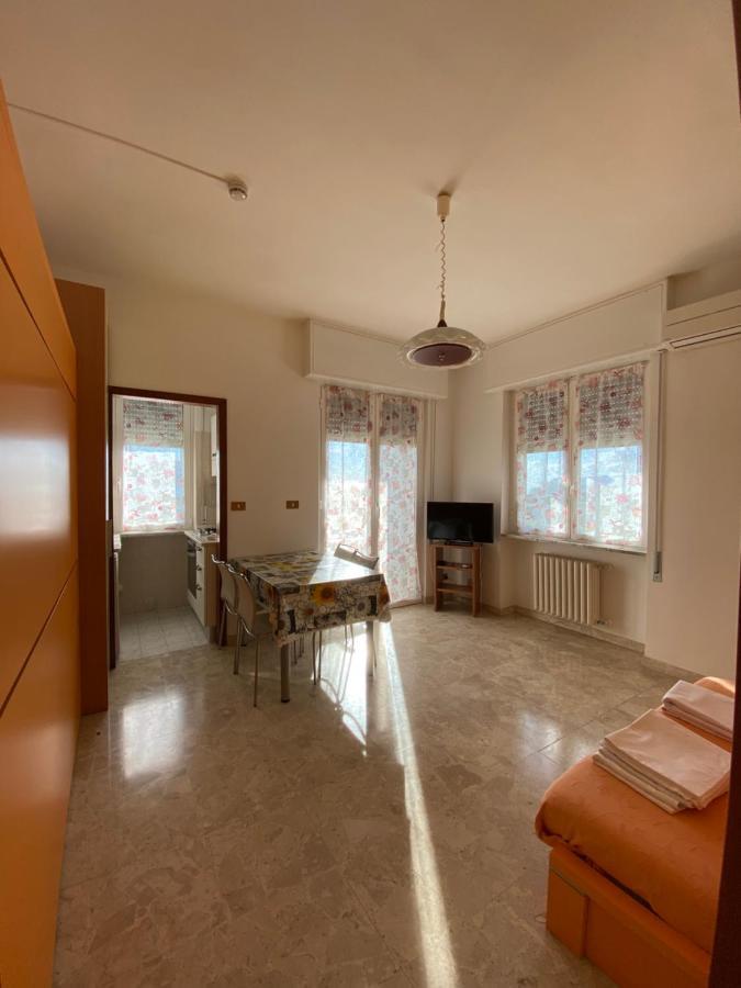 Residence Riviera Albenga Luaran gambar