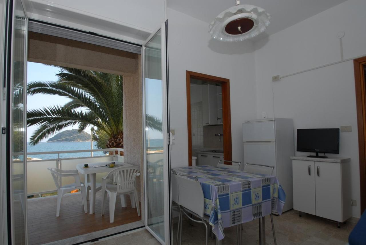 Residence Riviera Albenga Luaran gambar