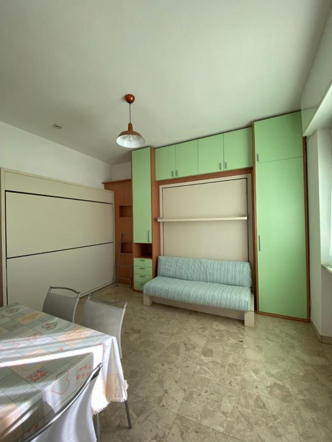Residence Riviera Albenga Luaran gambar