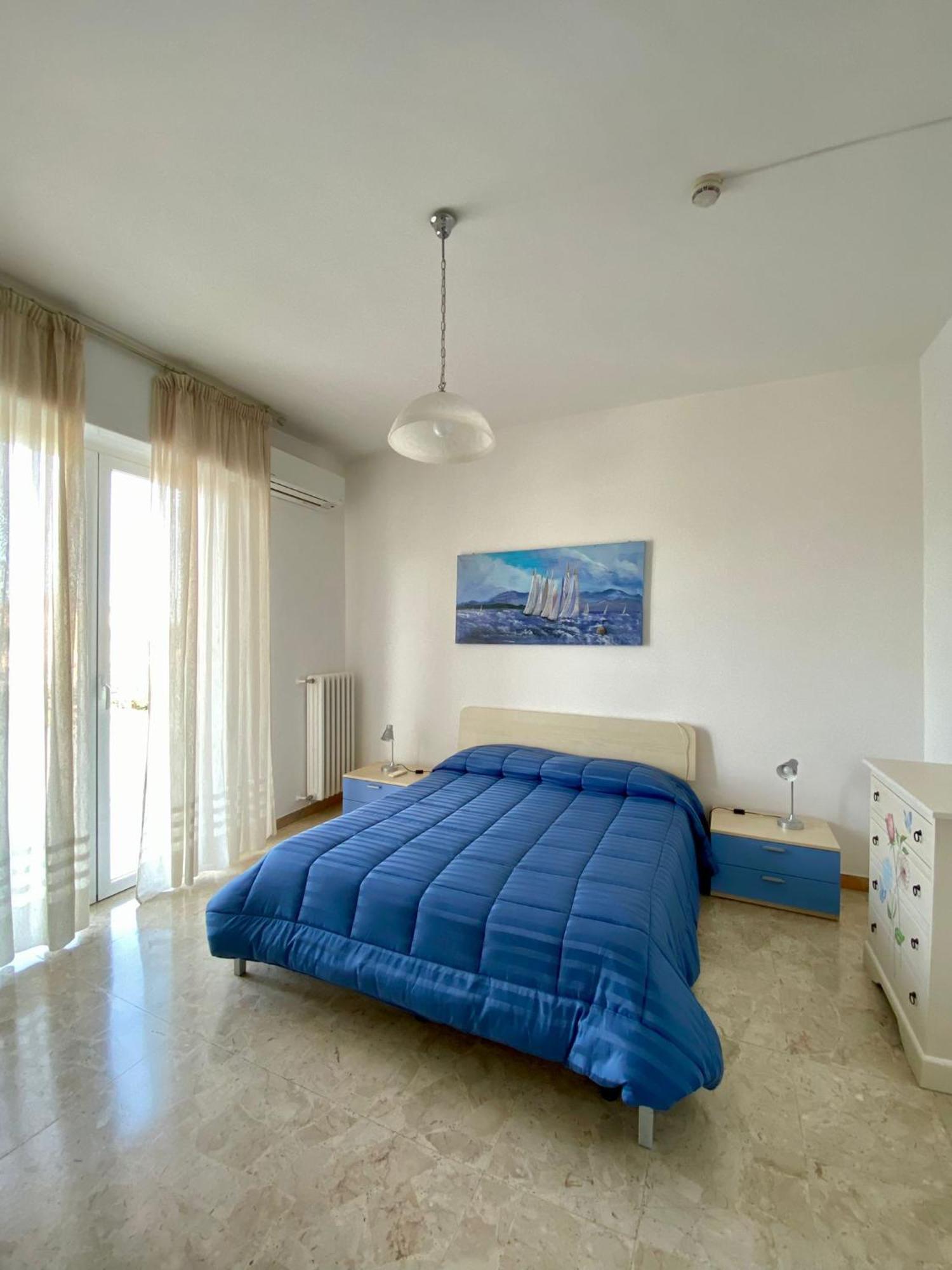 Residence Riviera Albenga Luaran gambar