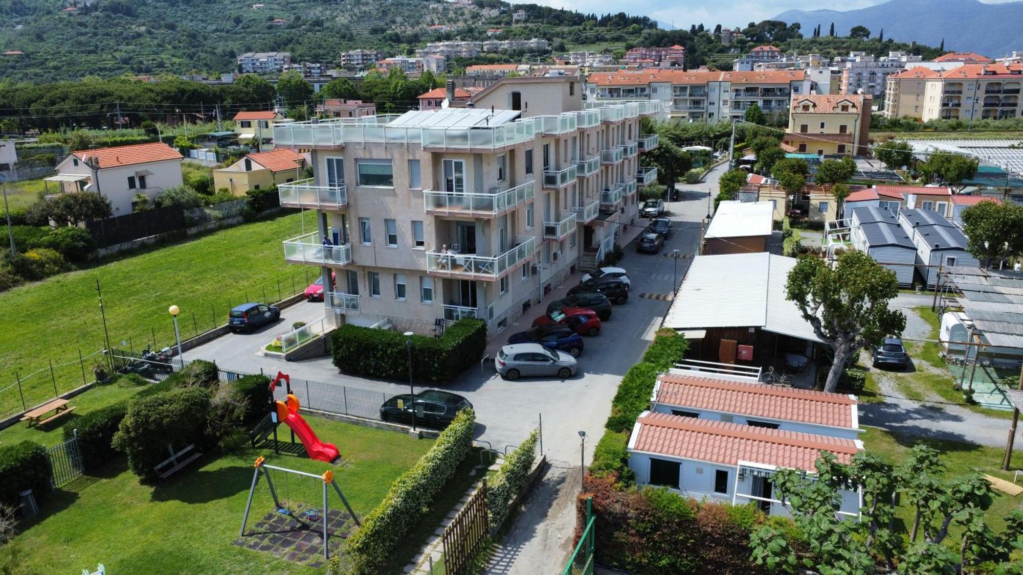 Residence Riviera Albenga Luaran gambar